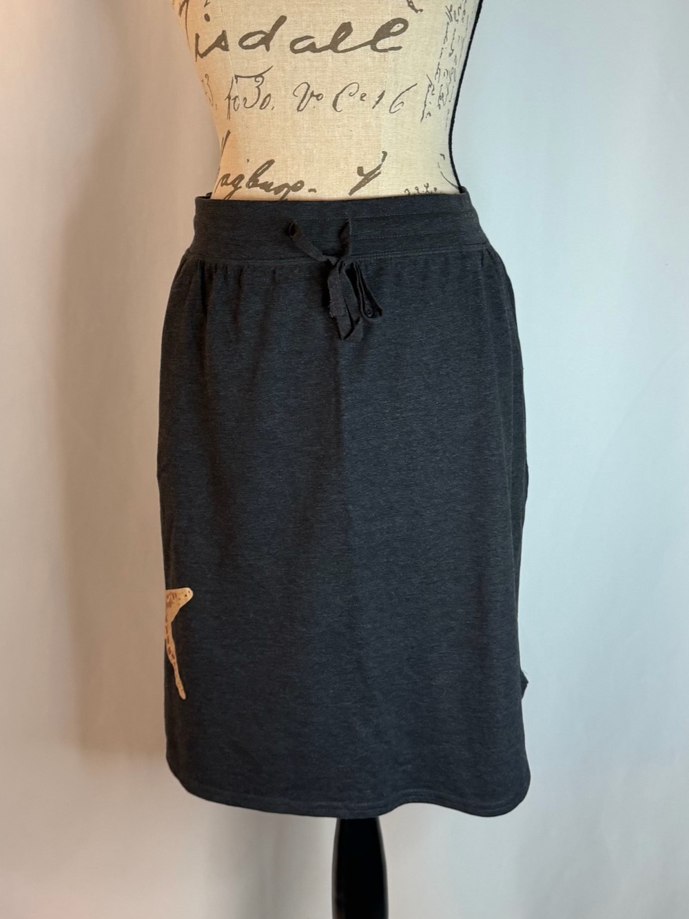 Gray Skirt with Starfish Design, 2XL